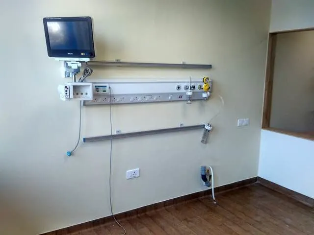 Bhu Hospital Medical Bed Head Panel Can Be Customized with Different Types Gas Outlet